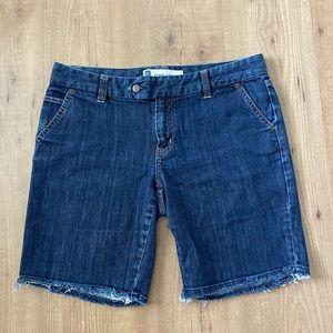 Gap Stretch Bermuda Shorts